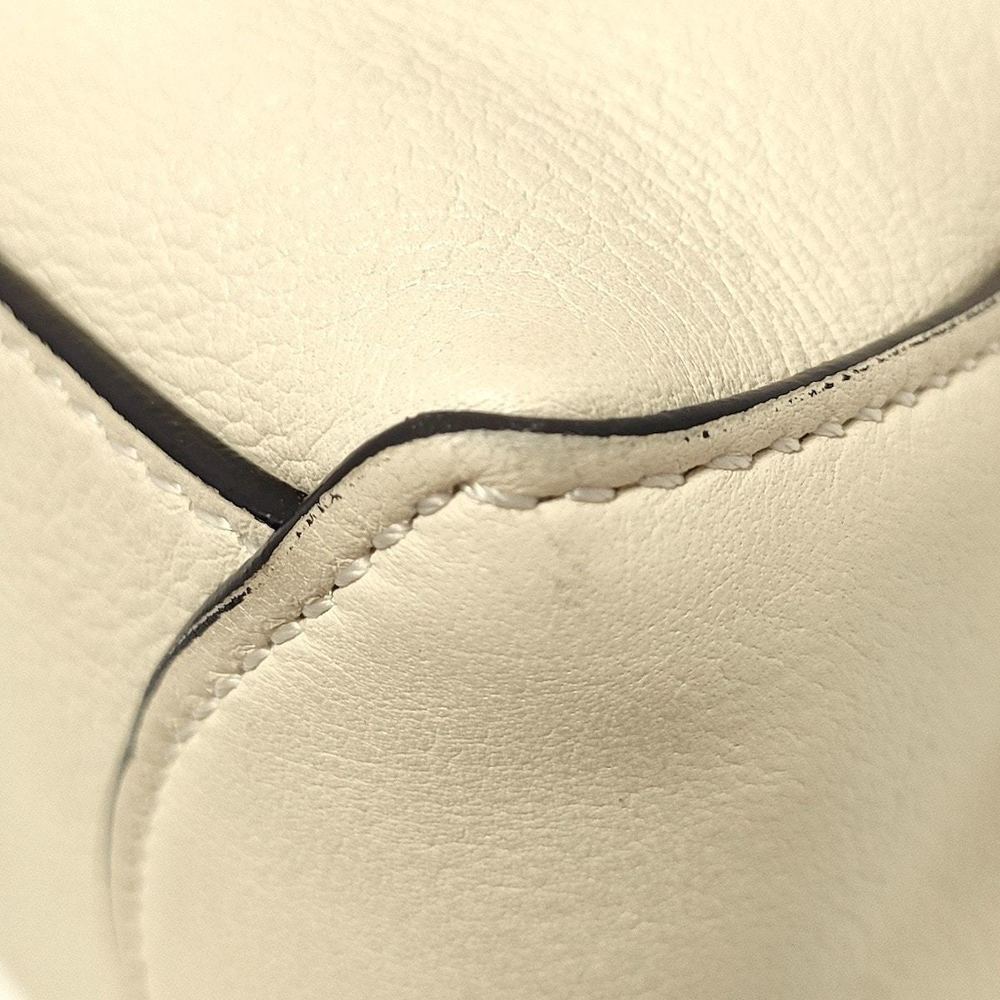 CHLOE Faye Day Handbag - Picture 9 of 9